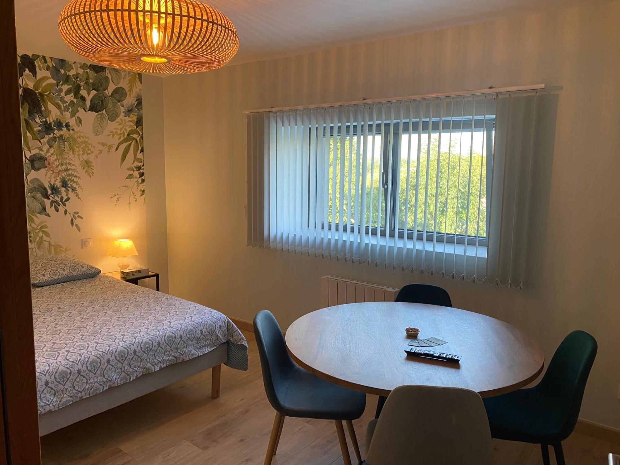 Failly Chez Isabelle Bed & Breakfast エクステリア 写真