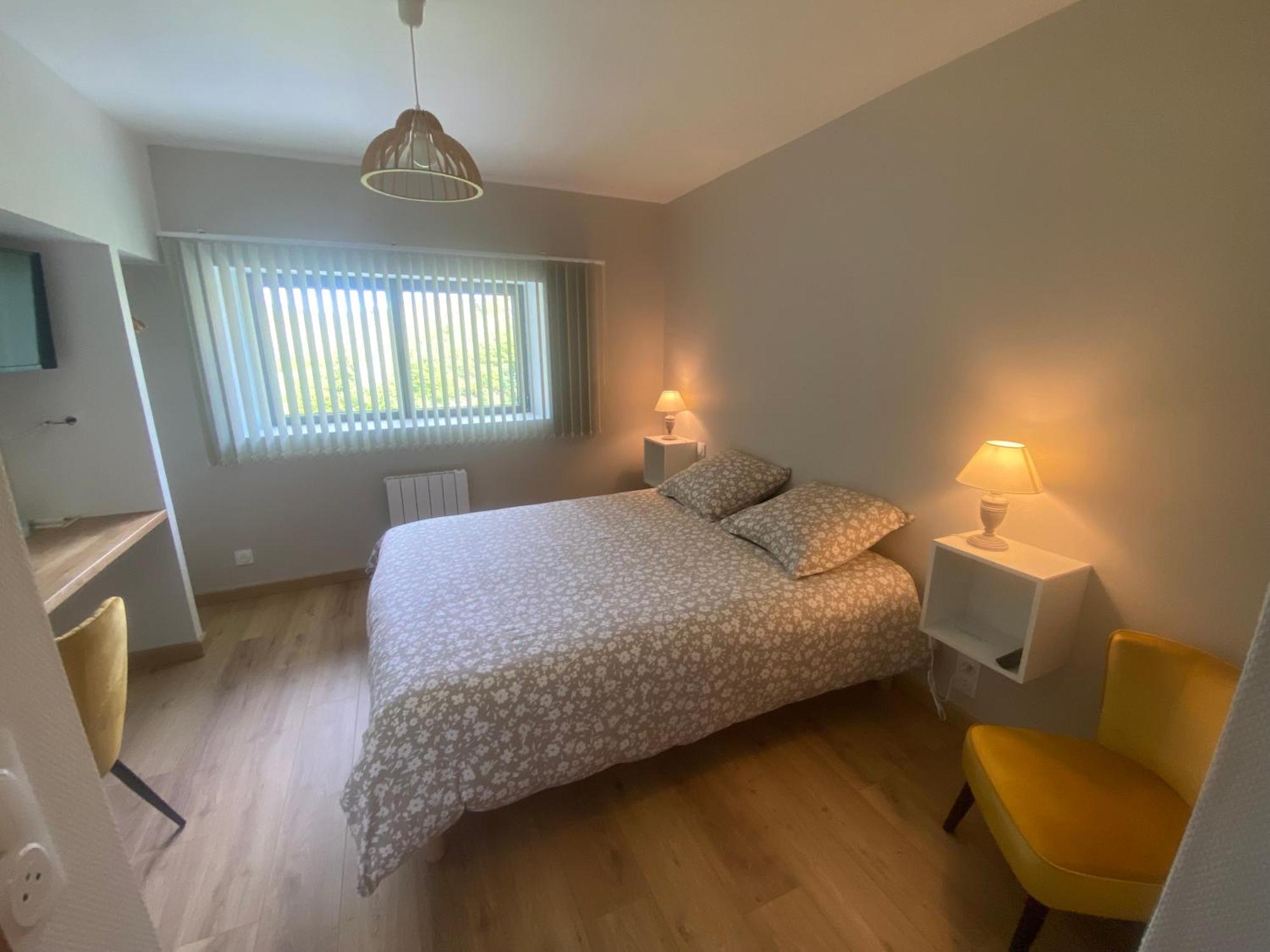 Failly Chez Isabelle Bed & Breakfast エクステリア 写真