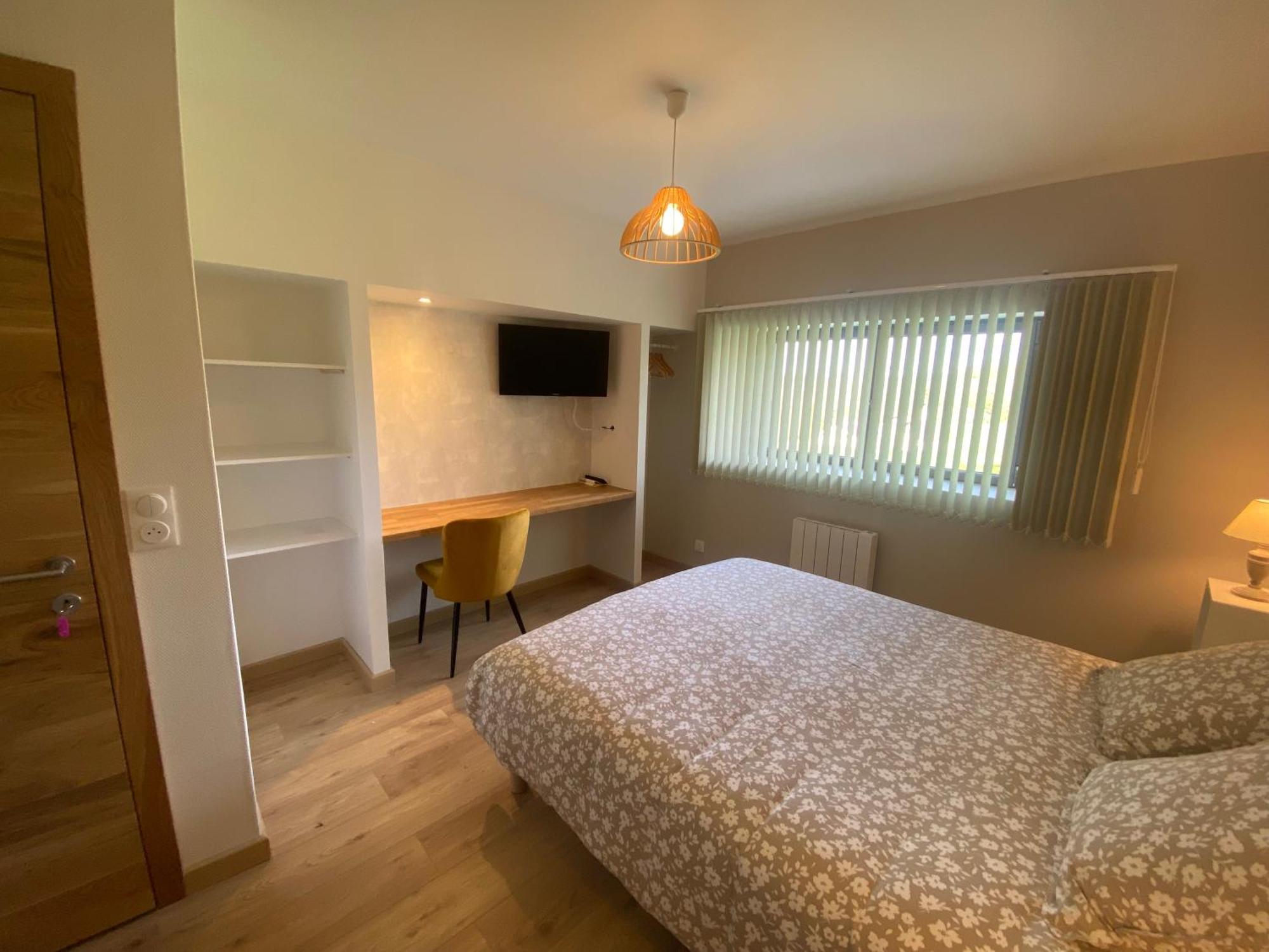Failly Chez Isabelle Bed & Breakfast エクステリア 写真